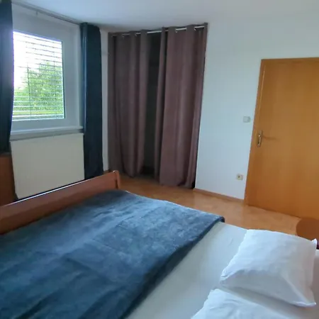 Apartma Pri Boru Appartamento *